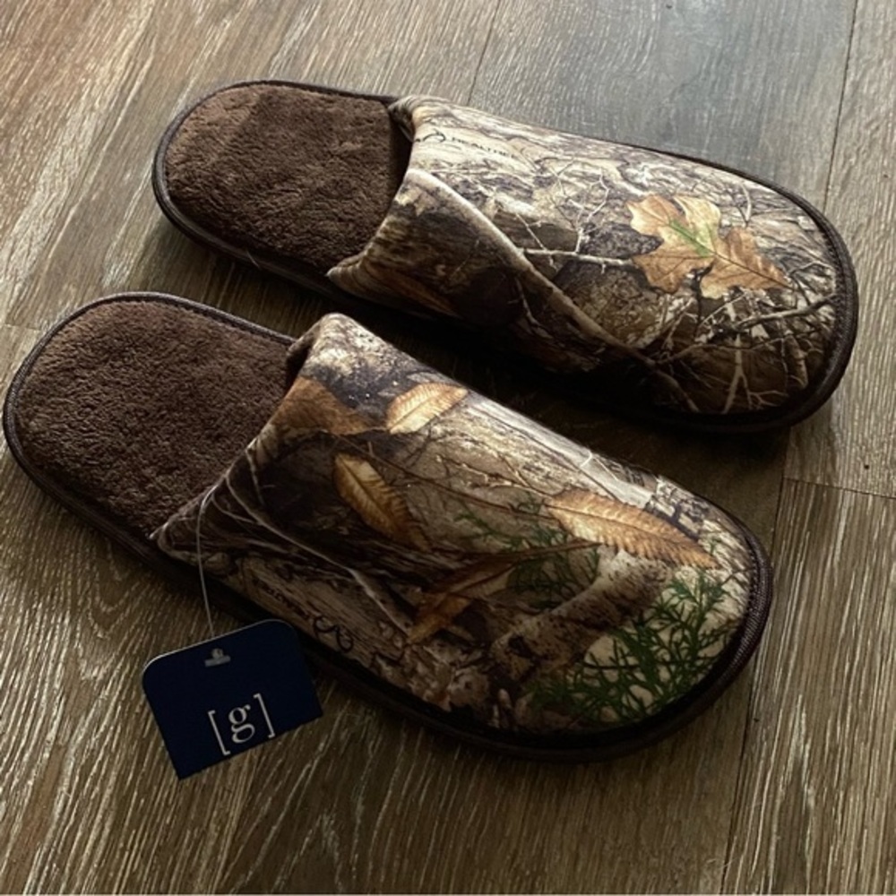 George Slippers Shoes Mens Size 7-8 Camouflaged Slip On New With Tags